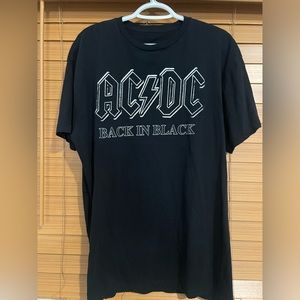 New XL AC/DC BACK IN BLACK T-Shirt